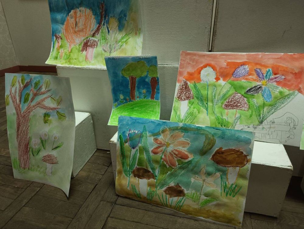 На занятия - в художественный музей На занятия - в художественный музей