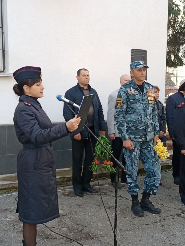 Почтили память погибших коллег Почтили память погибших коллег