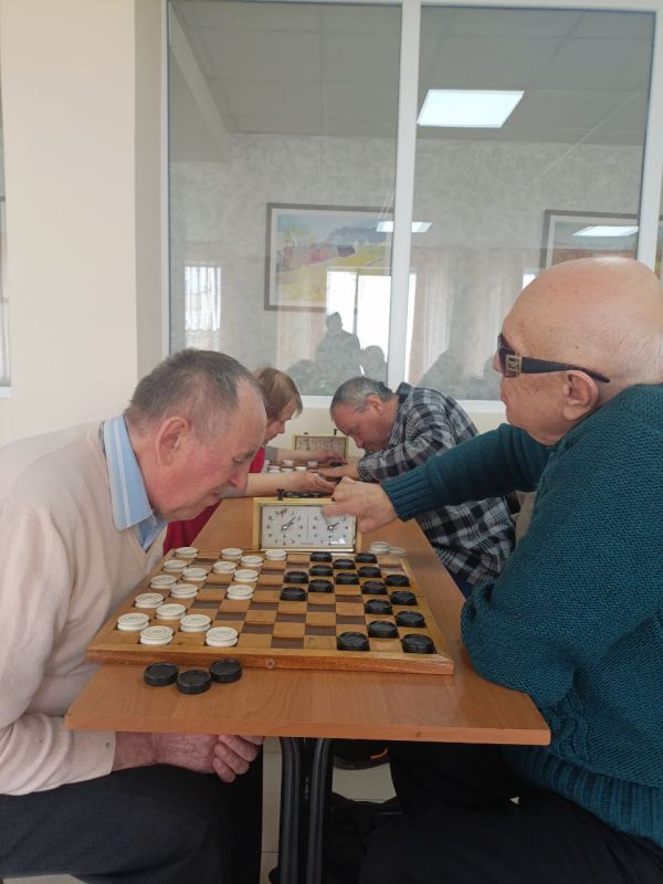 В Республиканском спортивном центре инвалидов продолжается чемпионат по шашкам В Республиканском спортивном центре инвалидов продолжается чемпионат по шашкам
