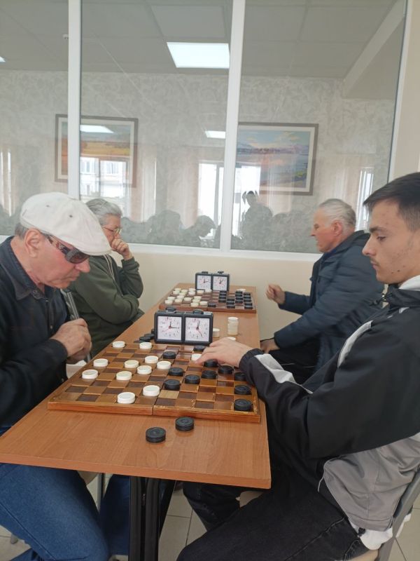 В Республиканском спортивном центре инвалидов продолжается чемпионат по шашкам В Республиканском спортивном центре инвалидов продолжается чемпионат по шашкам