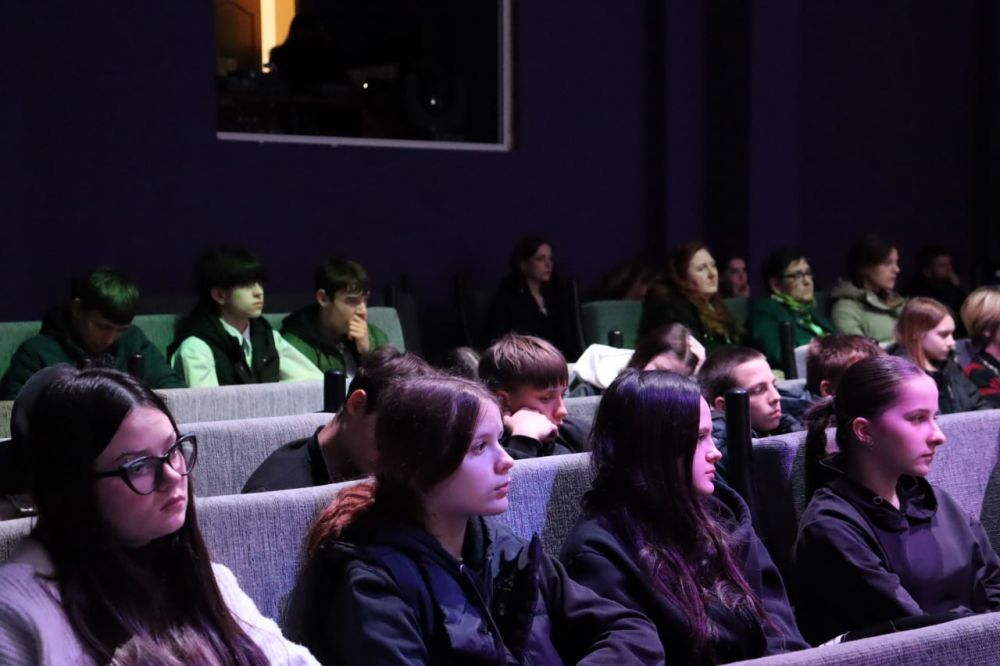 "Без срока давности" - издание, презентованное сегодня в КДЦ "Мир" "Без срока давности" - издание, презентованное сегодня в КДЦ "Мир"