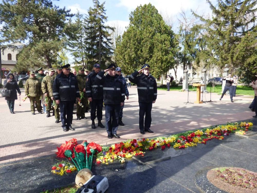 В боях за освобождение Григориополя погибли более 5 500 советских солдат, не вернулись с фронта около 1 500 жителей района В боях за освобождение Григориополя погибли более 5 500 советских солдат, не вернулись с фронта около 1 500 жителей района