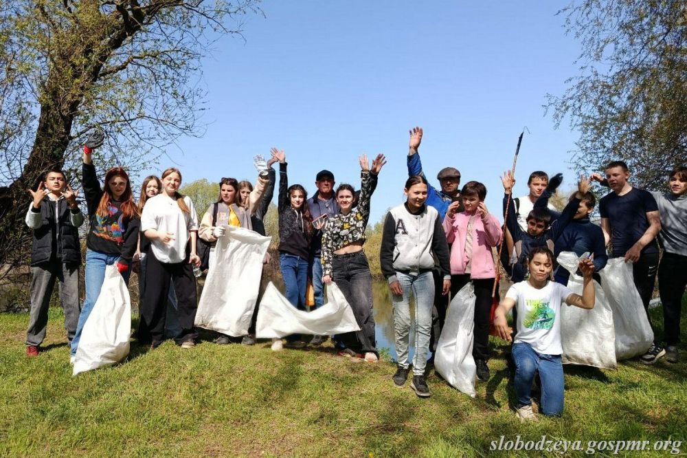 В районном управлении народного образования подвели итоги экологической акции «Чистые берега Днестра» В районном управлении народного образования подвели итоги экологической акции «Чистые берега Днестра»