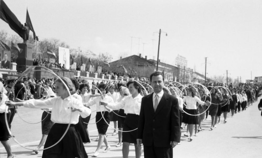  1 . , 1950 - 1960 