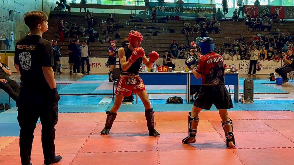      WKF  .  ()    15   6  