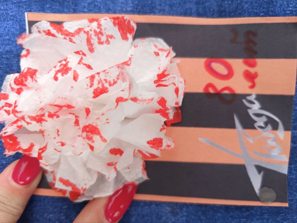 Праздник продолжается Праздник продолжается