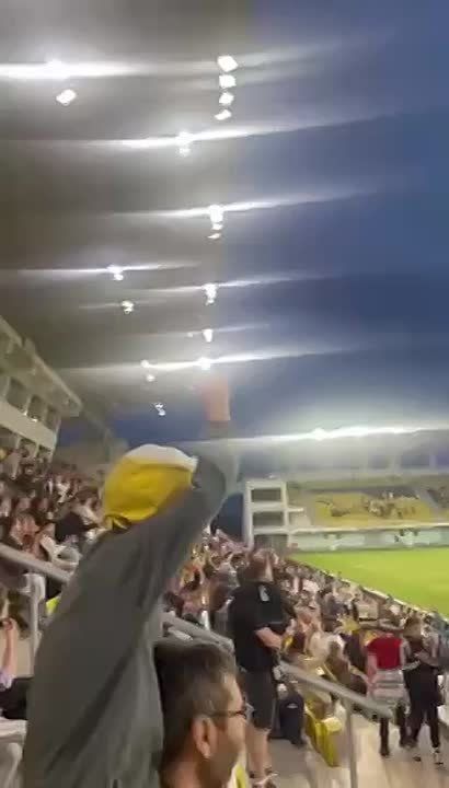 Трибуны скандируют «Шериф»!!!