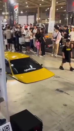          Honda Civic    - 