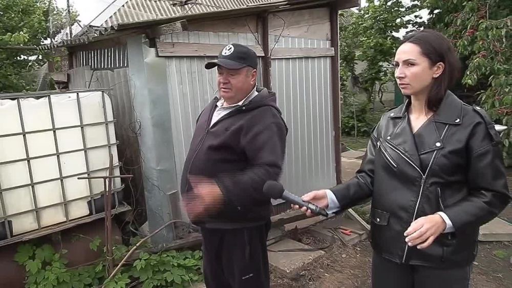 «Прямо через сетку прыгают и в курятник лезут»