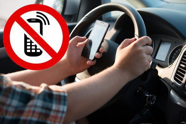 Депутаты ПМР поддержали запрет на телефоны за рулём