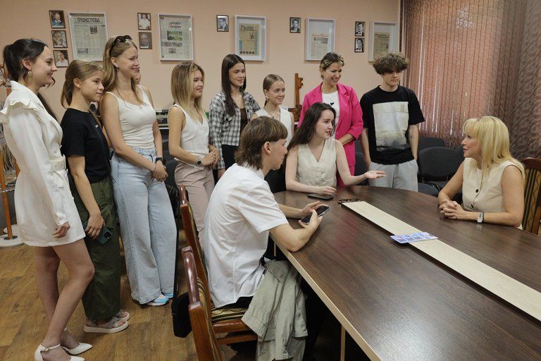 Наша газета продолжает проект «Экспертный клуб», где нет главного и второстепенного, где нет протокола, а есть открытый, откровенный диалог