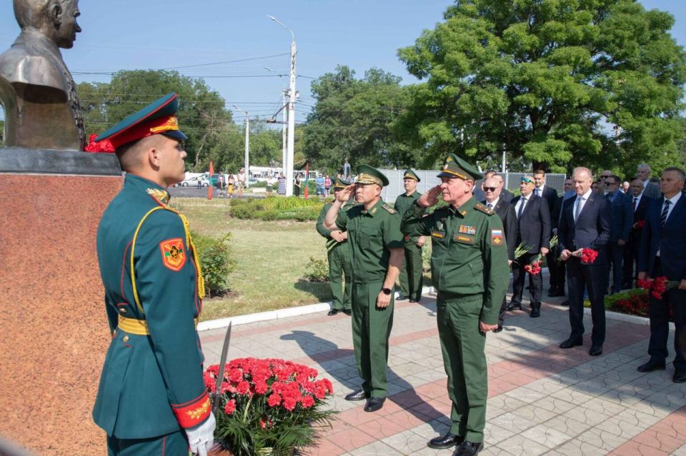 В ДЕНЬ БЕНДЕРСКОЙ ТРАГЕДИИ В ПРИДНЕСТРОВЬЕ ПРОХОДЯТ ПАМЯТНО-ТРАУРНЫЕ МЕРОПРИЯТИЯ В ДЕНЬ БЕНДЕРСКОЙ ТРАГЕДИИ В ПРИДНЕСТРОВЬЕ ПРОХОДЯТ ПАМЯТНО-ТРАУРНЫЕ МЕРОПРИЯТИЯ