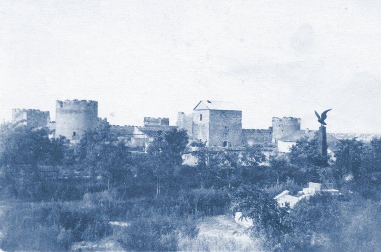   1912       ,      
