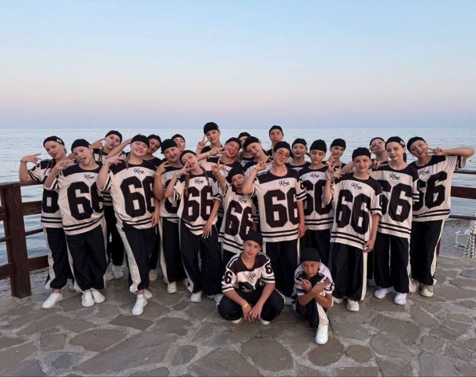   !.    Action        1       Street Dance     , , ...