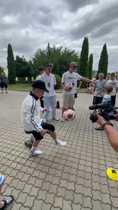  .  :    