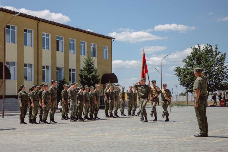 В ВООРУЖЕННЫХ СИЛАХ НАЧАЛСЯ НОВЫЙ УЧЕБНЫЙ ПЕРИОД В ВООРУЖЕННЫХ СИЛАХ НАЧАЛСЯ НОВЫЙ УЧЕБНЫЙ ПЕРИОД