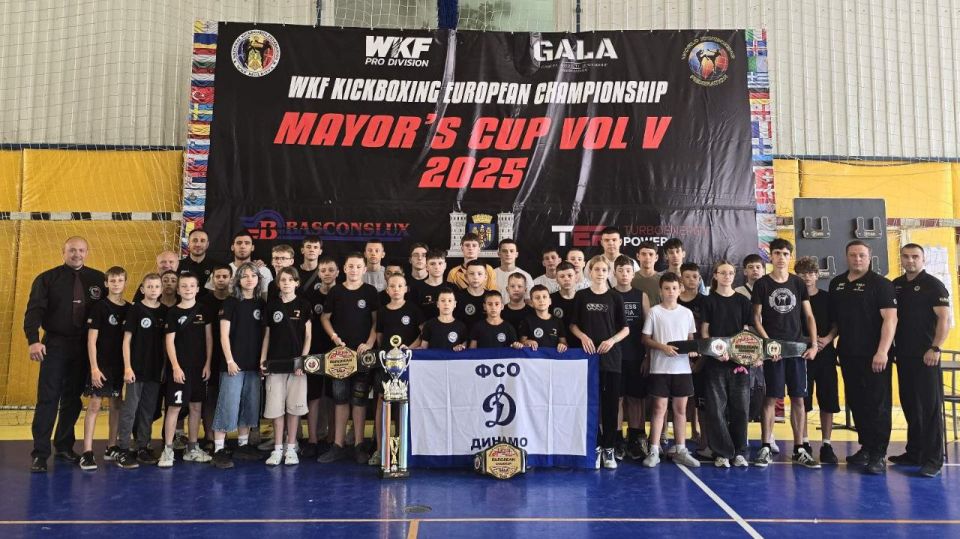   &quot;      &quot;     &quot;-&quot;        WKF  ,   