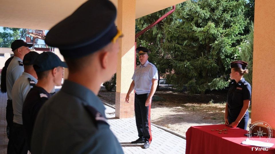 Герои среди нас: спасатели награждены за спасение человеческих жизней Герои среди нас: спасатели награждены за спасение человеческих жизней