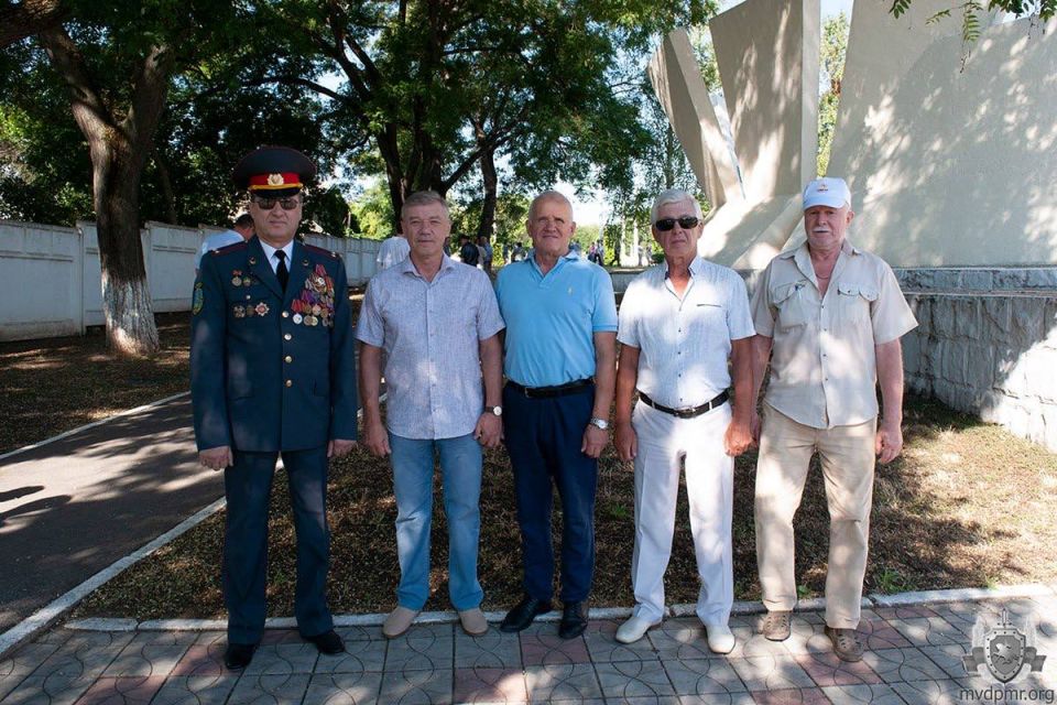Мы благодарны им за мир. Молдо-приднестровский вооружённый конфликт закончился 1 августа 1992-го Мы благодарны им за мир. Молдо-приднестровский вооружённый конфликт закончился 1 августа 1992-го