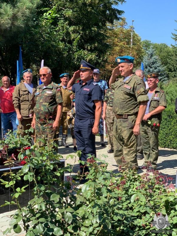 Автопробег ко Дню воздушно-десантных войск Автопробег ко Дню воздушно-десантных войск