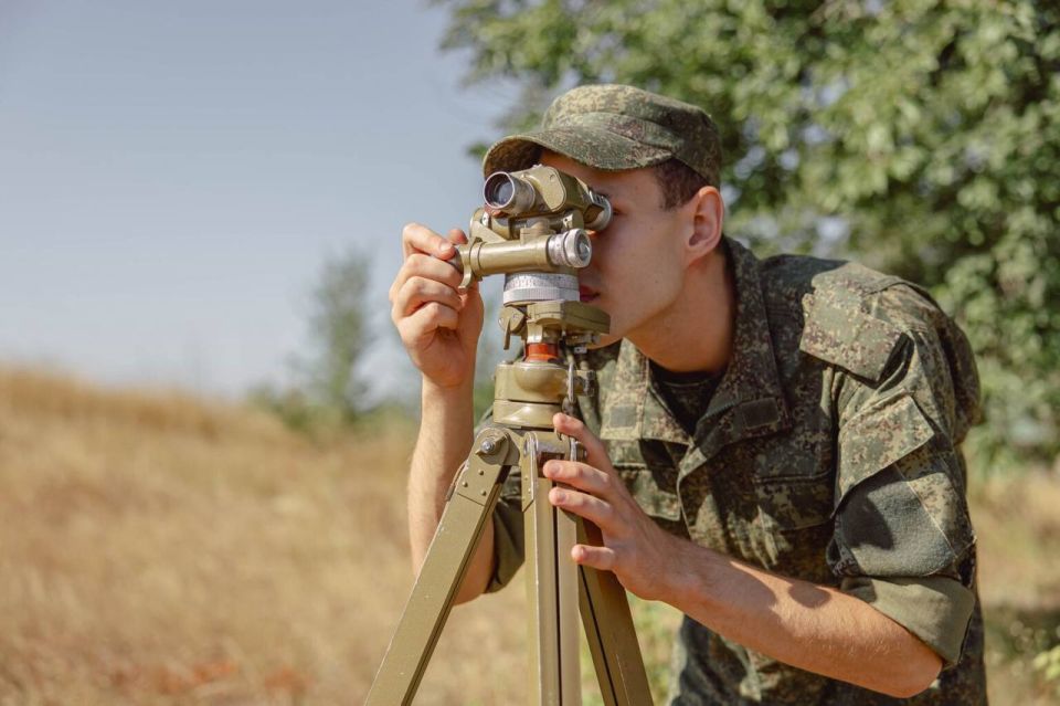 СЛУШАТЕЛЯМ ВОЕННОГО ИНСТИТУТА ВРУЧИЛИ СВИДЕТЕЛЬСТВА О ПРОФЕССИОНАЛЬНОЙ ПОДГОТОВКЕ СЛУШАТЕЛЯМ ВОЕННОГО ИНСТИТУТА ВРУЧИЛИ СВИДЕТЕЛЬСТВА О ПРОФЕССИОНАЛЬНОЙ ПОДГОТОВКЕ