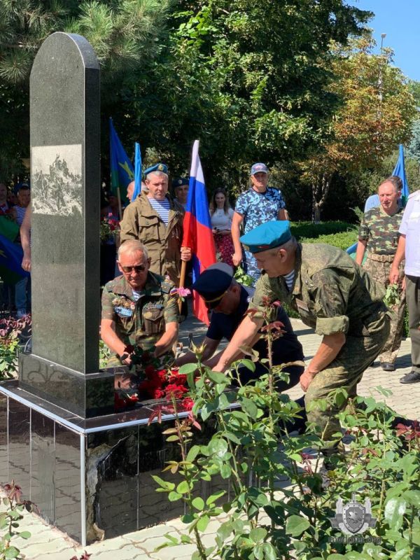 Автопробег ко Дню воздушно-десантных войск Автопробег ко Дню воздушно-десантных войск