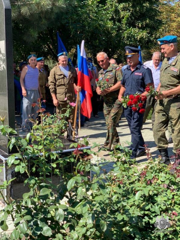 Автопробег ко Дню воздушно-десантных войск Автопробег ко Дню воздушно-десантных войск