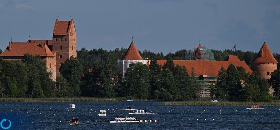         U19   
