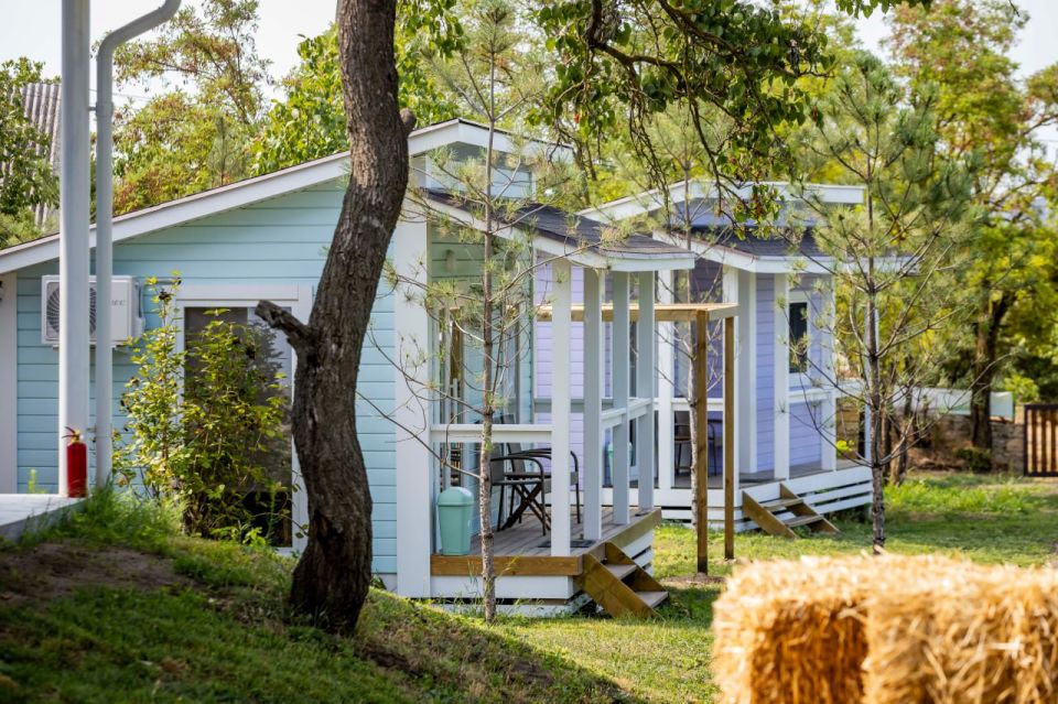 ,                  Goian Glamping   ,    