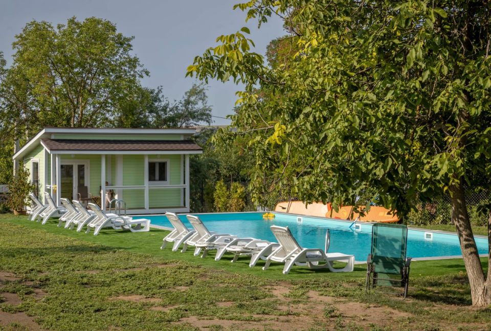 ,                  Goian Glamping   ,    