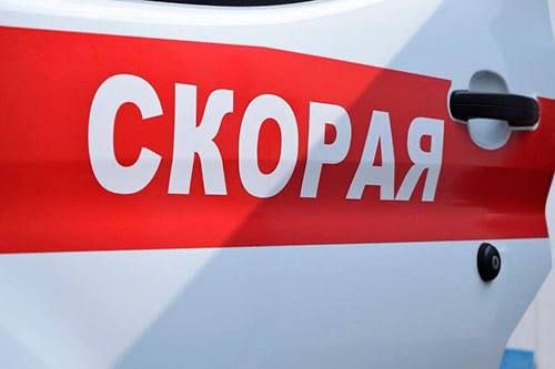 Госпитализирован с переломом челюсти