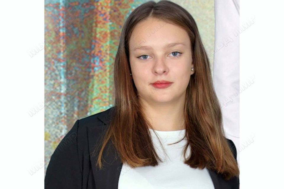 Внимание: розыск!. Сотрудники инспекции по делам несовершеннолетних УВД г.Тирасполь устанавливают местонахождение без вести пропавшей 15-летней Улитки Виталины Николаевны