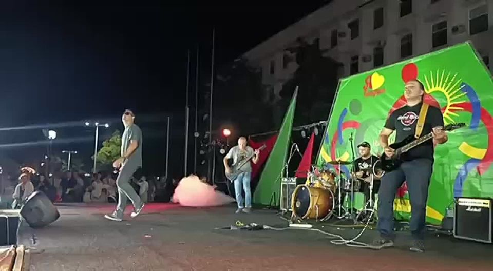 Рок-группа "Диагональ" на сцене