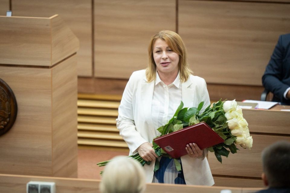 Марина Гурецкая — новый судья Конституционного суда ПМР Марина Гурецкая — новый судья Конституционного суда ПМР