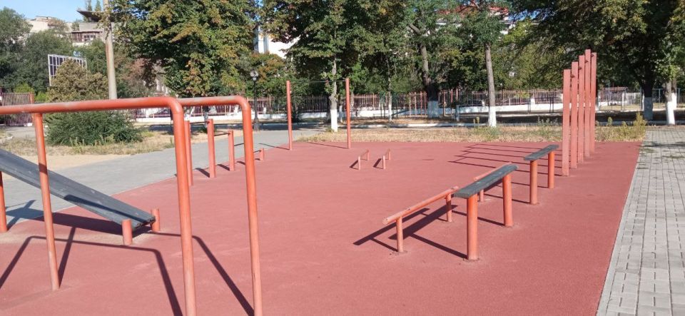 Комиссия завершает приёмку новых площадок на городском стадионе в Тирасполе Комиссия завершает приёмку новых площадок на городском стадионе в Тирасполе