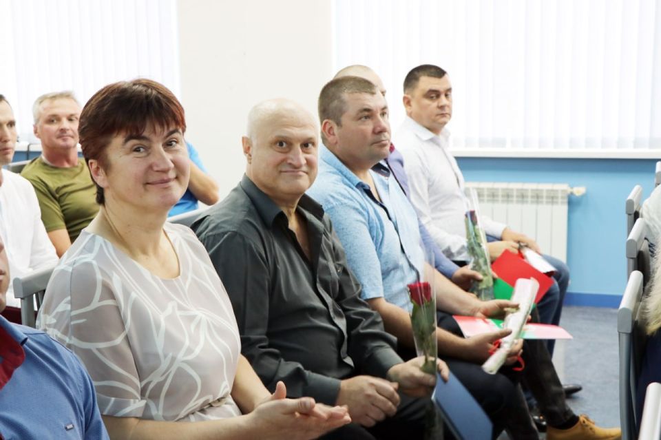 Ежегодно во второе воскресенье сентября свой профессиональный праздник отмечают работники газовой отрасли ПМР Ежегодно во второе воскресенье сентября свой профессиональный праздник отмечают работники газовой отрасли ПМР