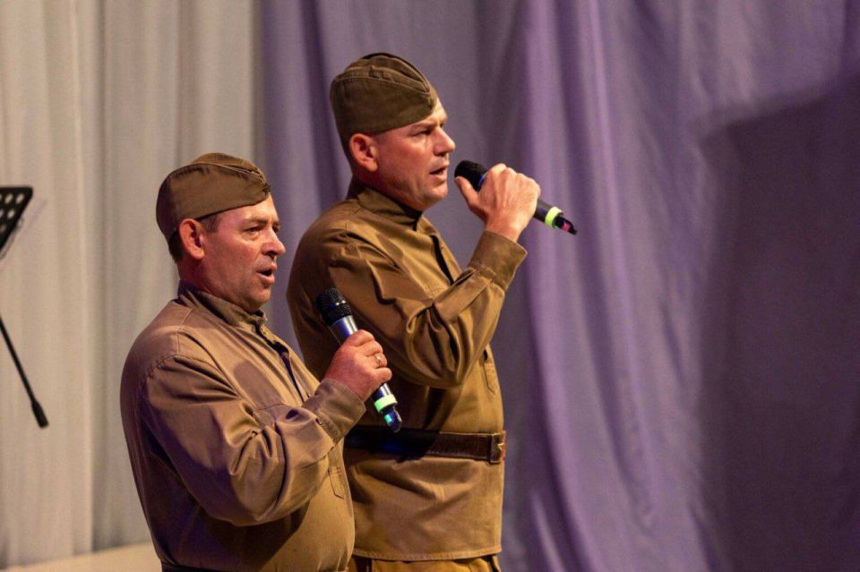 В культурно-досуговом центре «Мир» прошёл ежегодный конкурс вокального мастерства Вооружённых сил «Голос армии» В культурно-досуговом центре «Мир» прошёл ежегодный конкурс вокального мастерства Вооружённых сил «Голос армии»