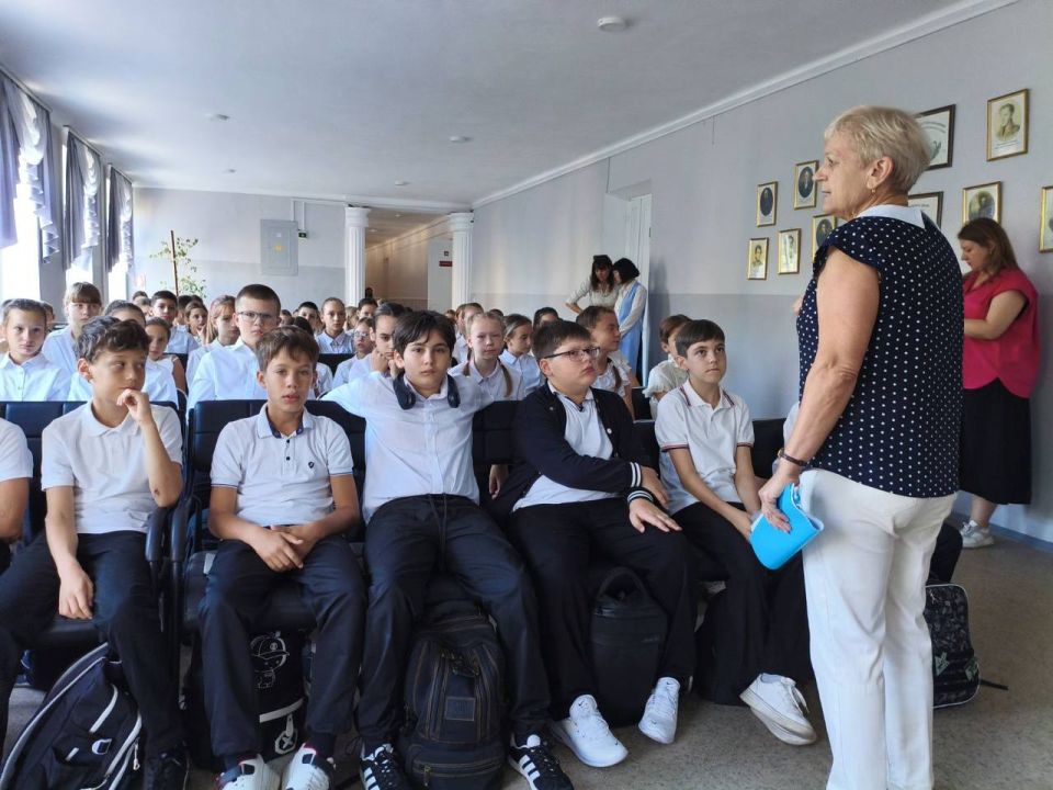 В Бендерском теоретическом лицее для пятиклассников прошла познавательная лекция о Приднестровье
