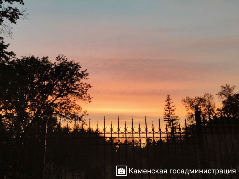Когда небо пишет картины, стоит только остановиться и смотреть Когда небо пишет картины, стоит только остановиться и смотреть