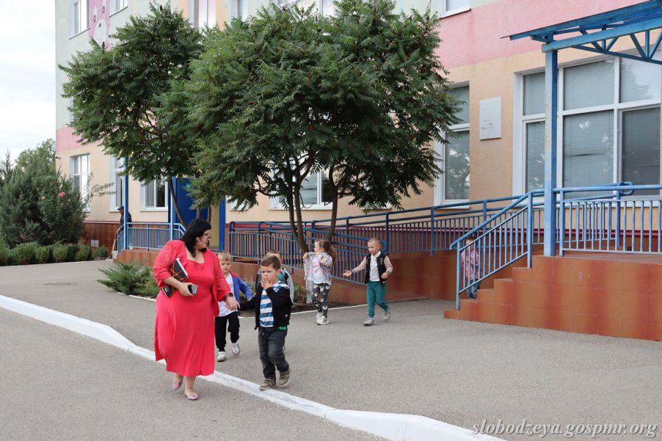 В Слободзейском районе проходит республиканская профилактическая операция «Школа» В Слободзейском районе проходит республиканская профилактическая операция «Школа»