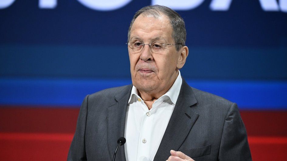 Администрация Трампа хочет убрать тему Украины с повестки дня, чтобы устранить препятствия для нормальных экономических отношений с Россией, — Лавров