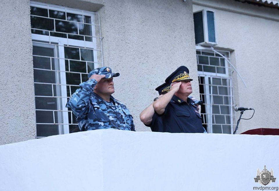 Присягнули на верность Родине Присягнули на верность Родине