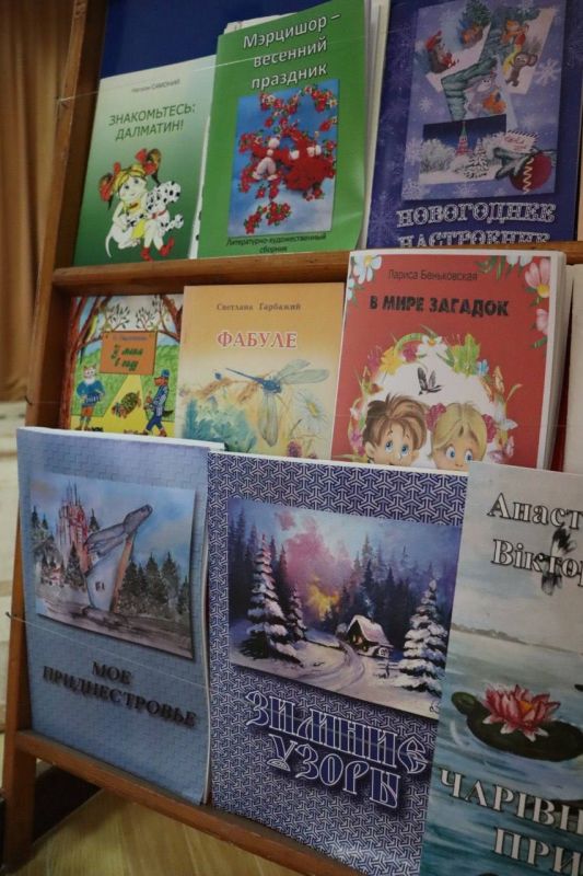 Поэзия, музыка и улыбки — в «Школе-детском саду № 44» прошёл особенный концерт! Поэзия, музыка и улыбки — в «Школе-детском саду № 44» прошёл особенный концерт!