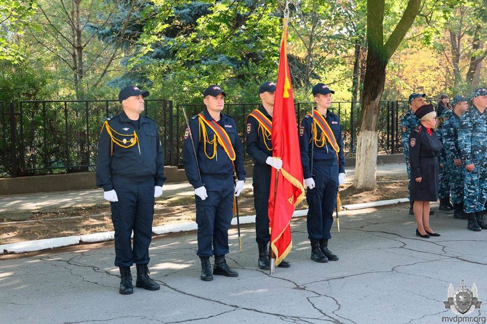Первыми присягнули Приднестровью Первыми присягнули Приднестровью