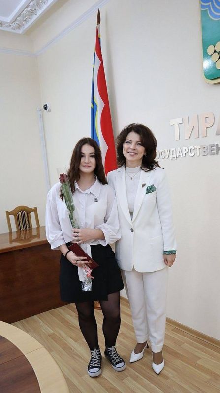 Тирасполь чествует своих спортсменов и тренеров! Тирасполь чествует своих спортсменов и тренеров!