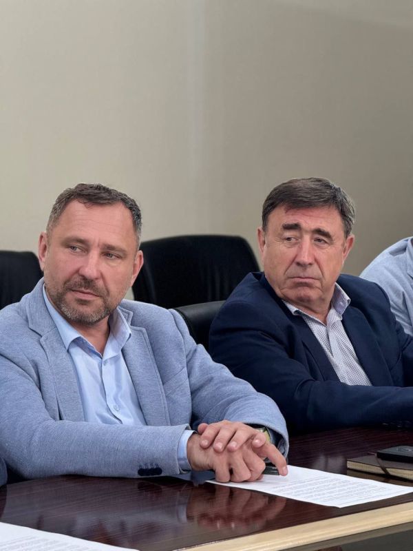 В Тираспольском городском Совете прошло заседание профильной комиссии В Тираспольском городском Совете прошло заседание профильной комиссии
