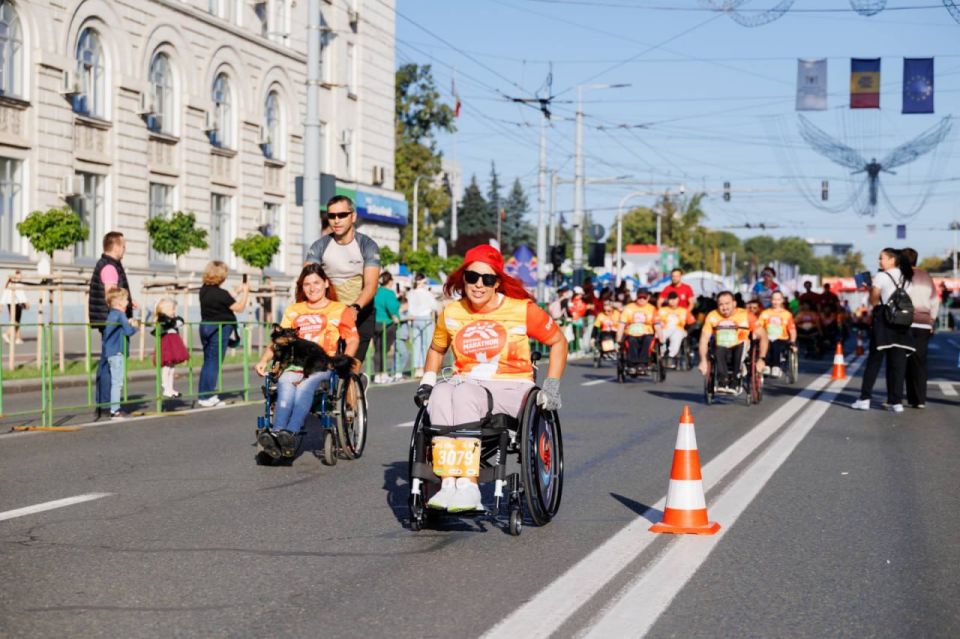 14 сентября в Кишиневе прошел Международный Кишиневский марафон на различные дистанции, где приняли участие спортсмены ГУ «Республиканский спортивный реабилитационно-восстановительный центр инвалидов» 14 сентября в Кишиневе прошел Международный Кишиневский марафон на различные дистанции, где приняли участие спортсмены ГУ «Республиканский спортивный реабилитационно-восстановительный центр инвалидов»