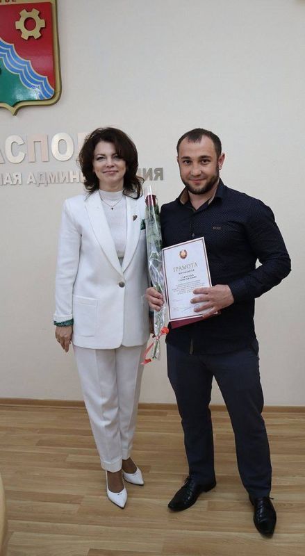 Илона Тюряева лично поздравила участников церемонии и в их лице — всех спортсменов, тренеров, ветеранов и любителей активного образа жизни столицы Илона Тюряева лично поздравила участников церемонии и в их лице — всех спортсменов, тренеров, ветеранов и любителей активного образа жизни столицы