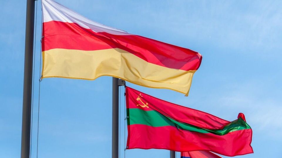 Вадим Красносельский поздравил Алана Гаглоева и братский народ Южной Осетии с 35-й годовщиной провозглашения республики: