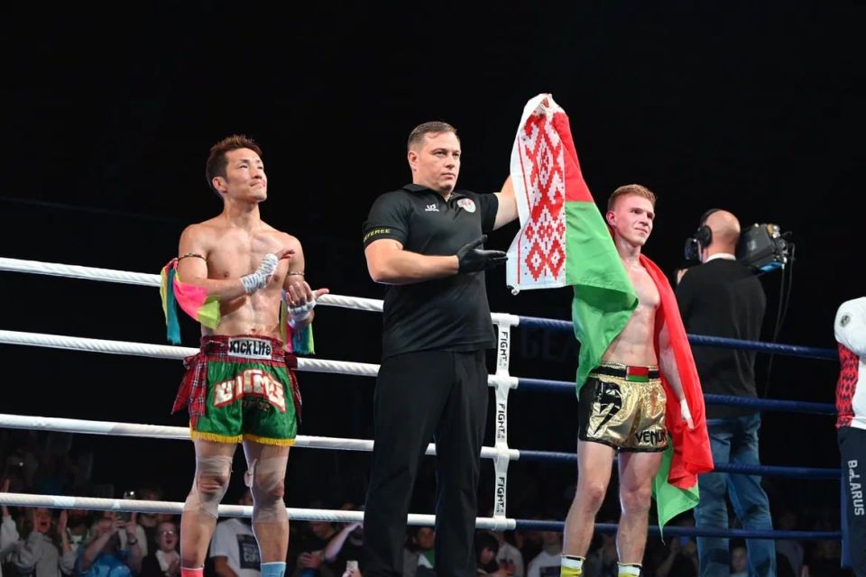 Спортсмен Республиканского центра олимпийской подготовки, кикбоксер Виктор Нечитайло одержал победу в бою за пояс чемпиона мира по версии Всемирной федерации кикбоксинга WKF среди профессионалов Спортсмен Республиканского центра олимпийской подготовки, кикбоксер Виктор Нечитайло одержал победу в бою за пояс чемпиона мира по версии Всемирной федерации кикбоксинга WKF среди профессионалов